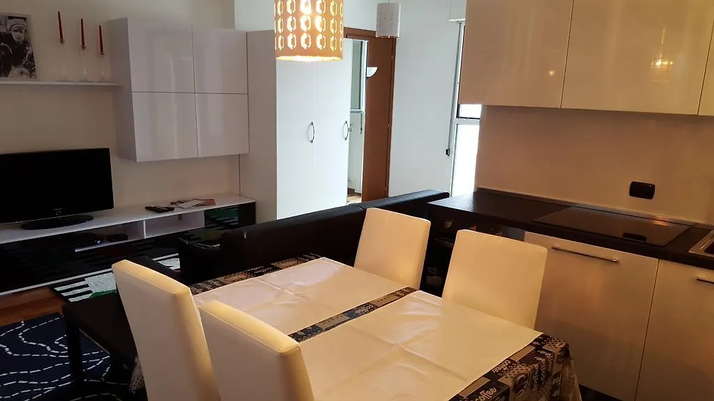 Апартаменты New Luxury Attic Santa Giulia Expo Милан