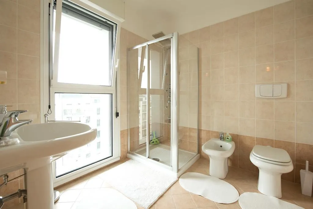 Appartamento New Luxury Attic Santa Giulia Expo Milano Italia