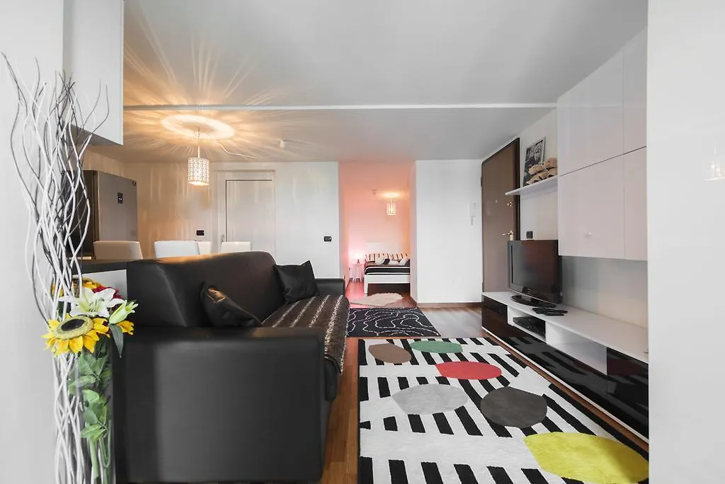 Appartamento New Luxury Attic Santa Giulia Expo Milano